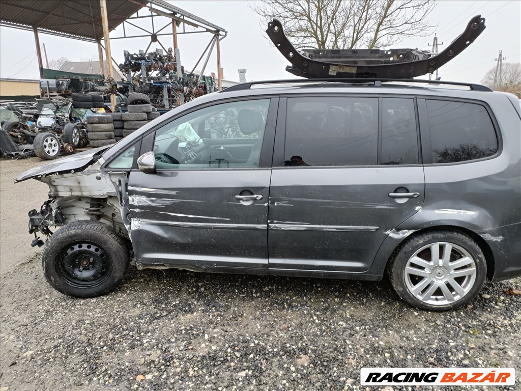 Volkswagen Touran I facelift 1.6 TDI Dsg váltó, NTT kóddal, 202611km-el eladó ntt16crdsg cayc16crtdi 22. kép