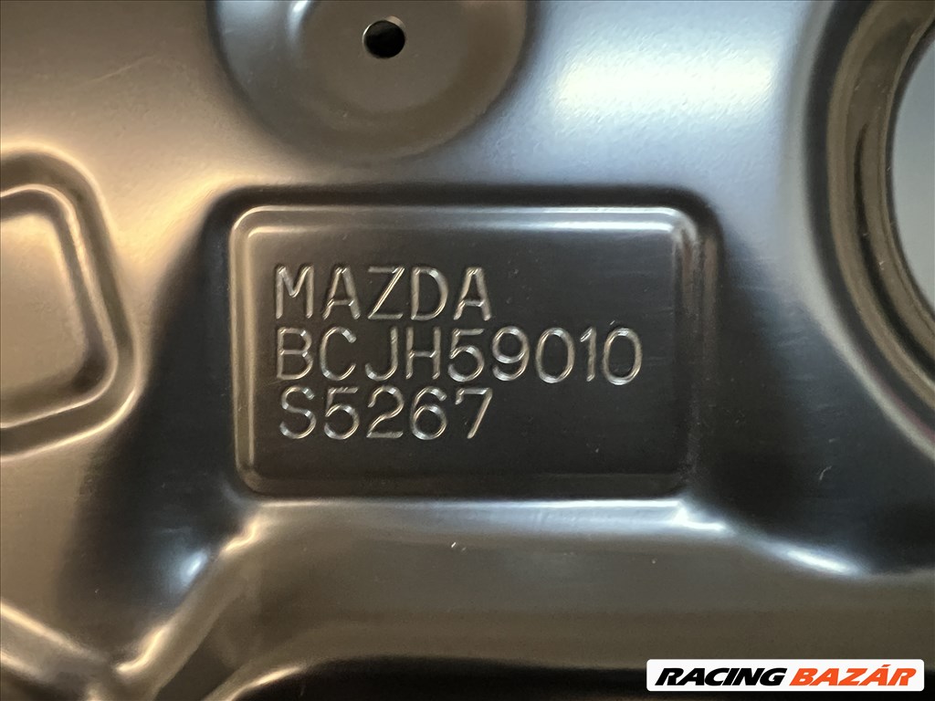 Mazda 3 BP Sedan bal első ajtó 3. kép