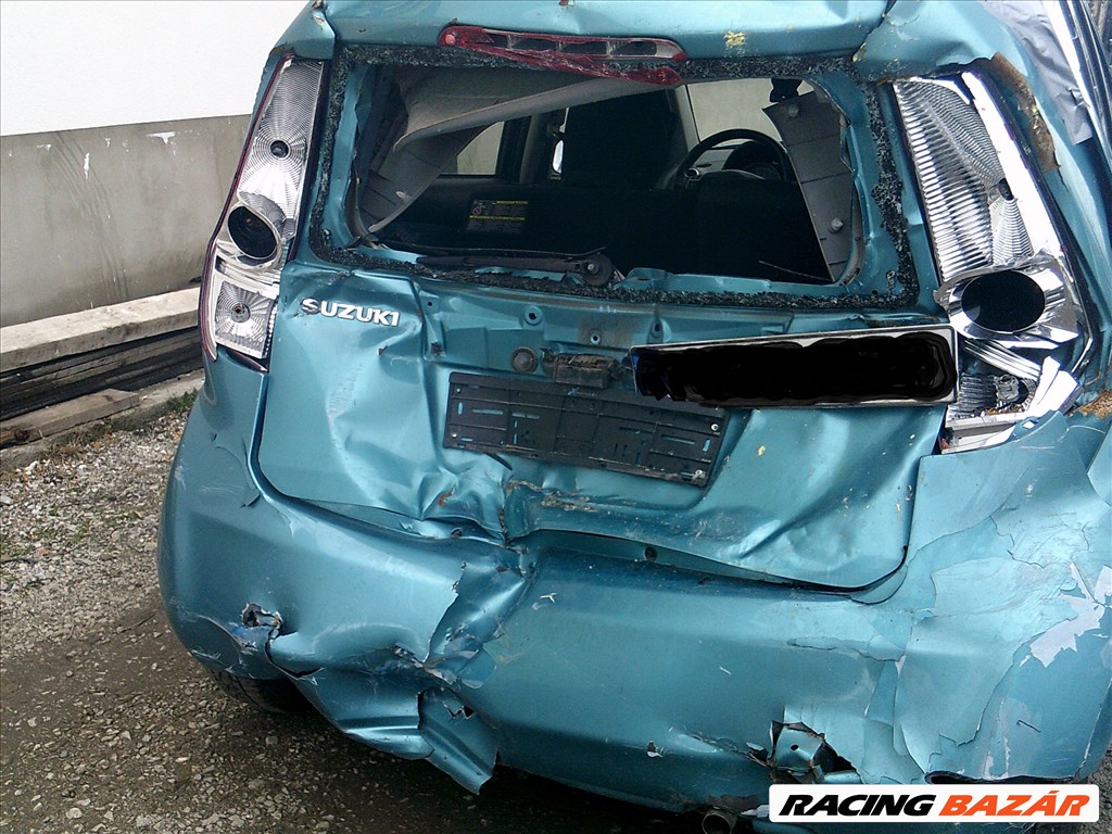 Suzuki Splash 2010-es évjáratú alkatrészek eladó 3. kép