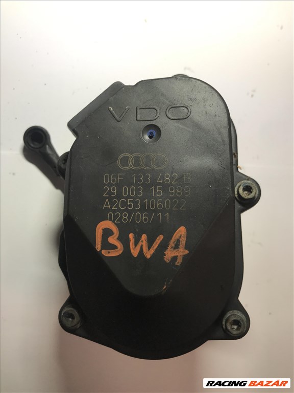 VW 2,0 TFSI BWA / szívósor állító motor 06f133482b 1. kép