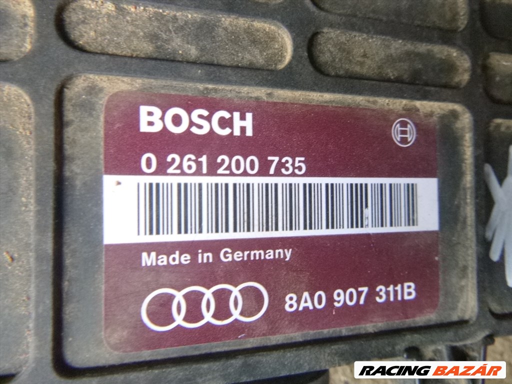 Audi 80 (B4 - 8C) 2,0 BENZIN motorvezérlő 8A0 907 311 B  0261200735 1. kép
