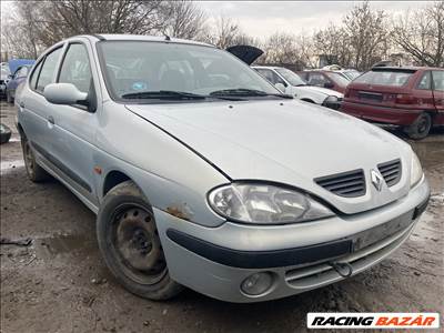 Renault Mégane I/2 1.6i bontott alkatrészei