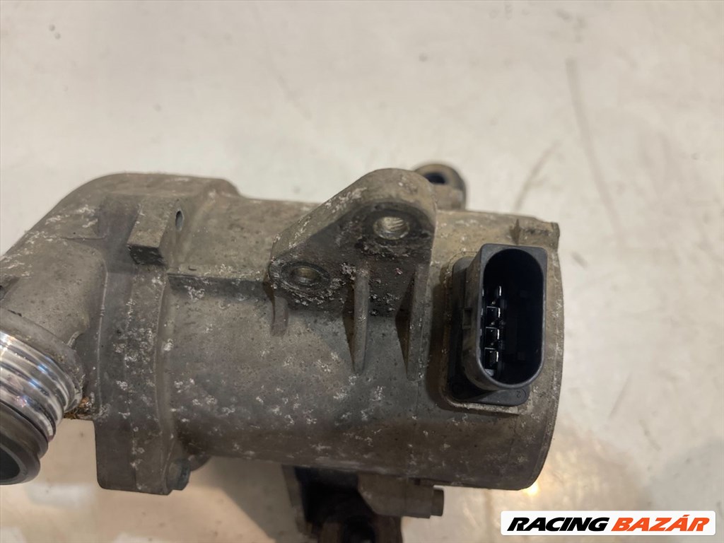 BMW E90 E91 E92 E93 320i 170le N43B20A vízpumpa  2. kép