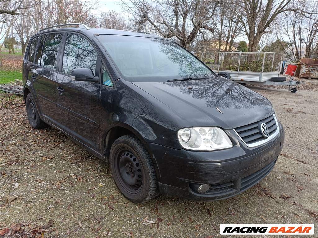 Volkswagen Touran I 2.0 TDI motor BKD 383716 kóddal, 283750km-el eladó vw20tdibkd 3. kép