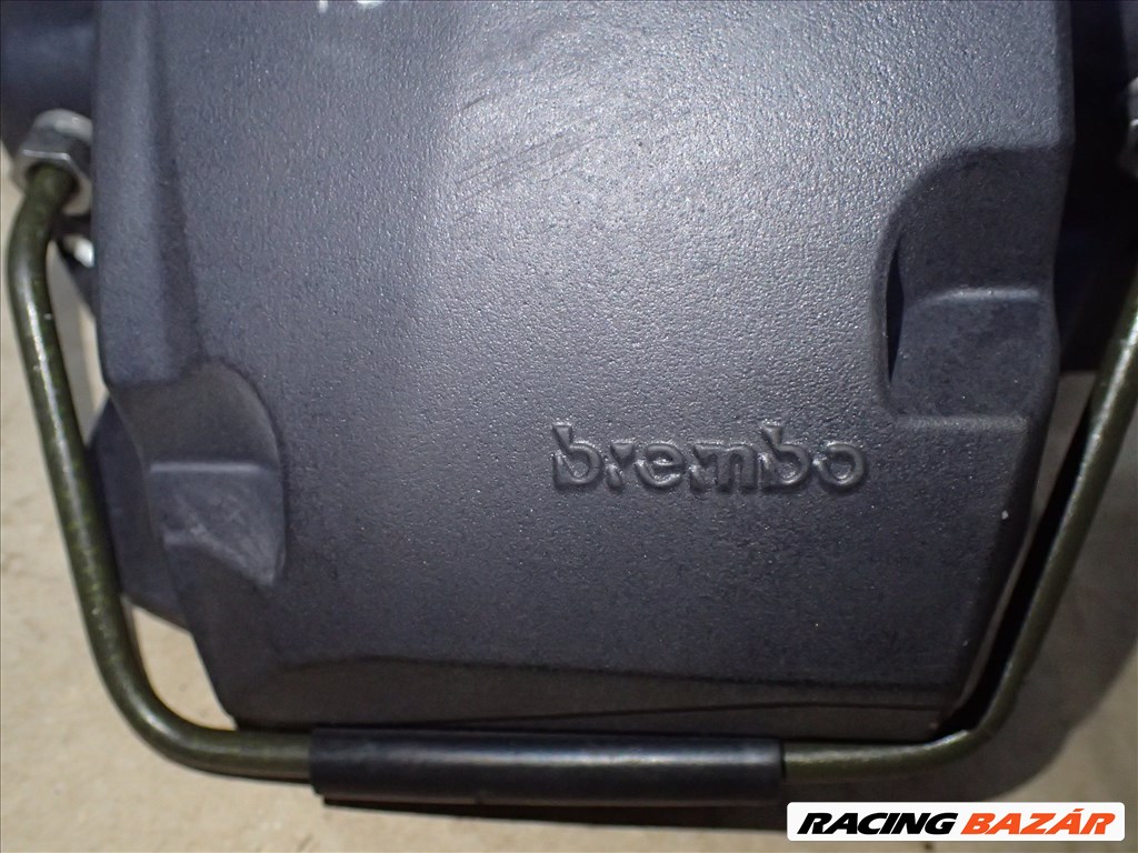Volkswagen Touareg BREMBO fék 6 dugattyú  7l6615124t 5. kép