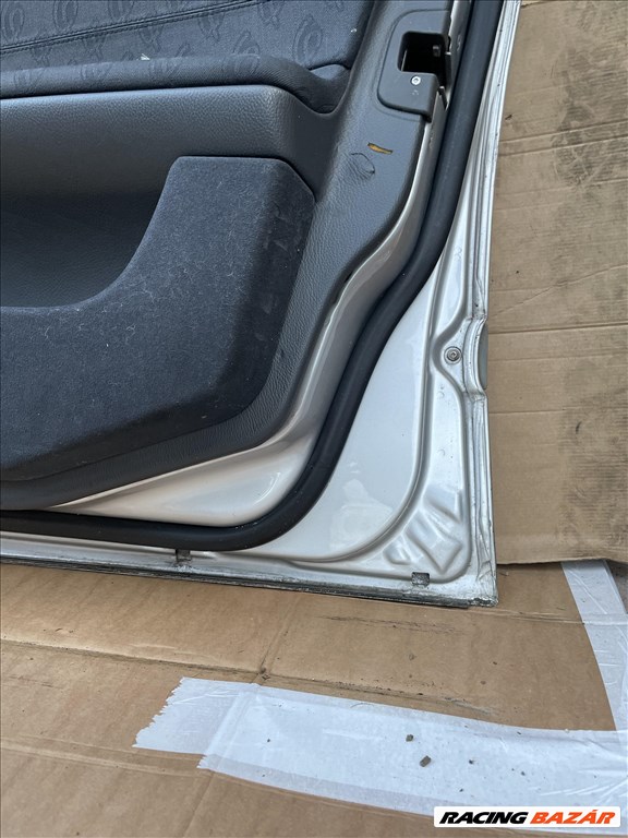 Mercedes C-osztály W203 Jobb hátsó ajtó kombi 10. kép