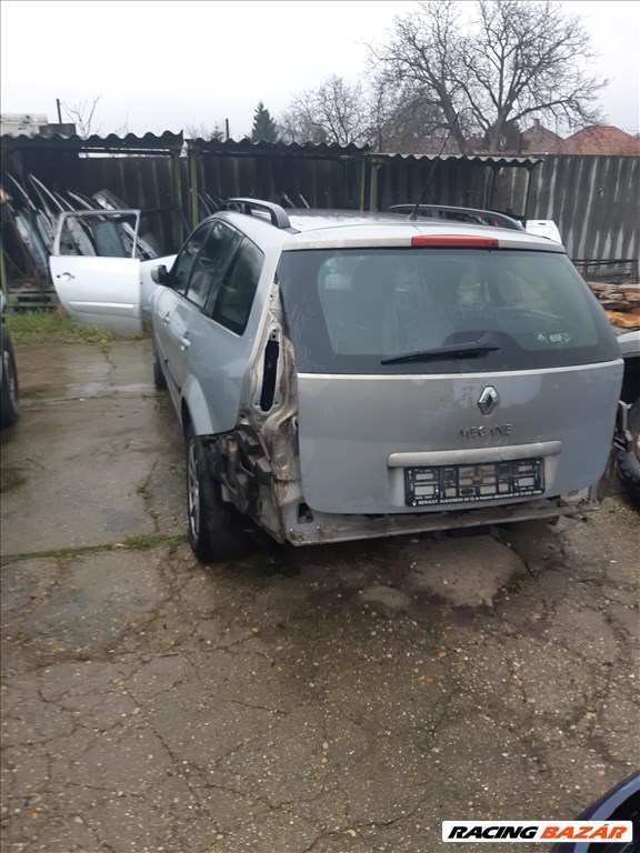 Renault Mégane II bontott alkatrészei 3. kép