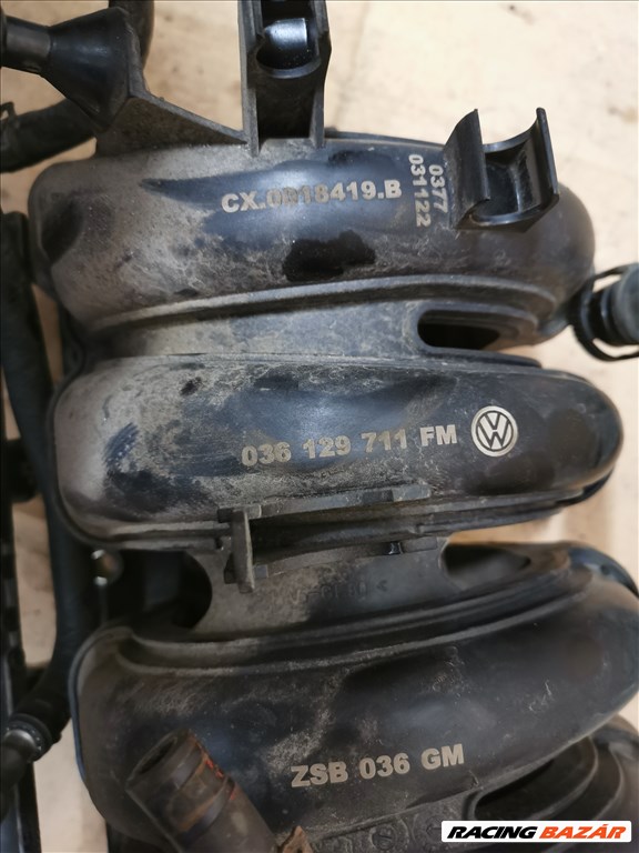 Volkswagen Golf V 1.4 szívótorok szívócsonk  036129711fm 1. kép