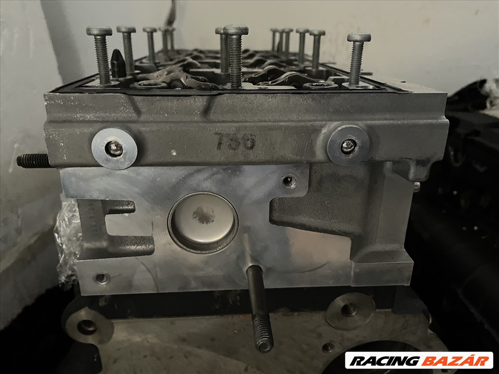 Audi A3 A4 A5 Q2 Q3 Q5 2.0CRTDI GYÁRI ÚJ HENGERFEJ 04l103064c 04l103264b 5. kép