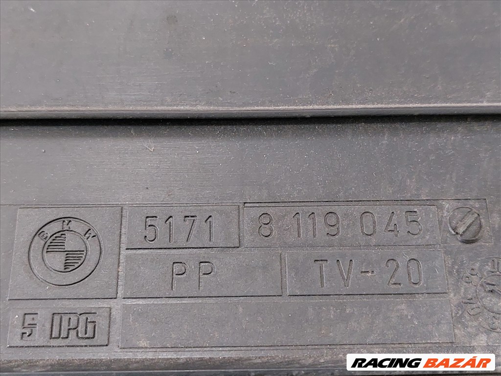 BMW E36 316i 318i 325tds hűtő feletti borítás motorburkolat légbeömlő (001375) 51718119045 3. kép