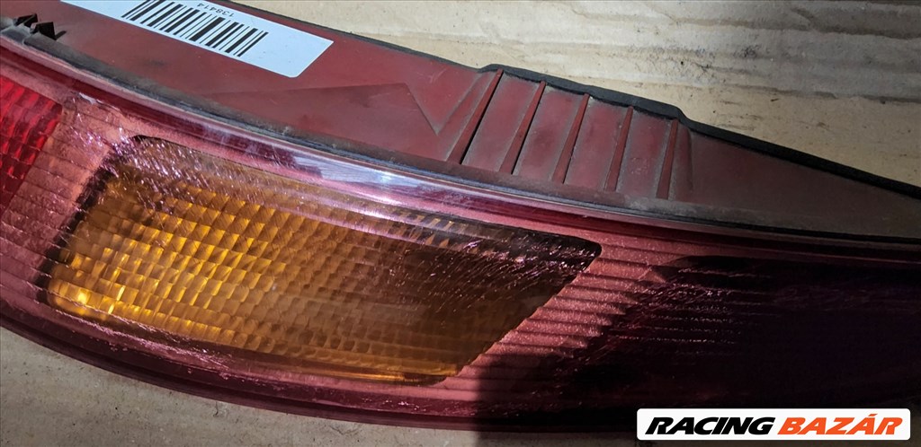 138414 Alfa Romeo GT 2003-2010  Jobb hátsó lámpa, a képen látható sérüléssel!!!  60681558 2. kép