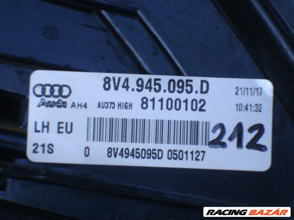 Audi A3 8V Sportback bal hátsó Led lámpa 8V4945095D 2013-tól 5. kép
