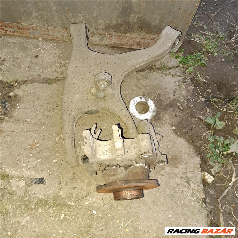 Audi A4 (B8 - 8K) jobb hátsó csonkállvány  8k0505432ar 1. kép