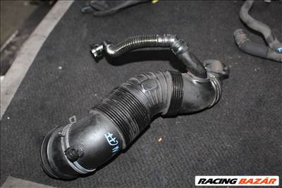 Volkswagen Tiguan 2010 2.0D Pipás levegőcső 