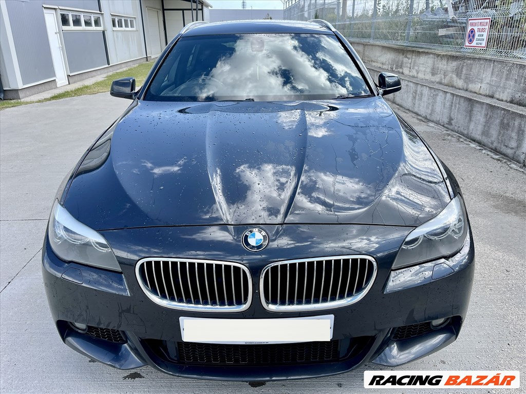 BMW F10 F11 520D bontás alkatrész 184Le  2. kép
