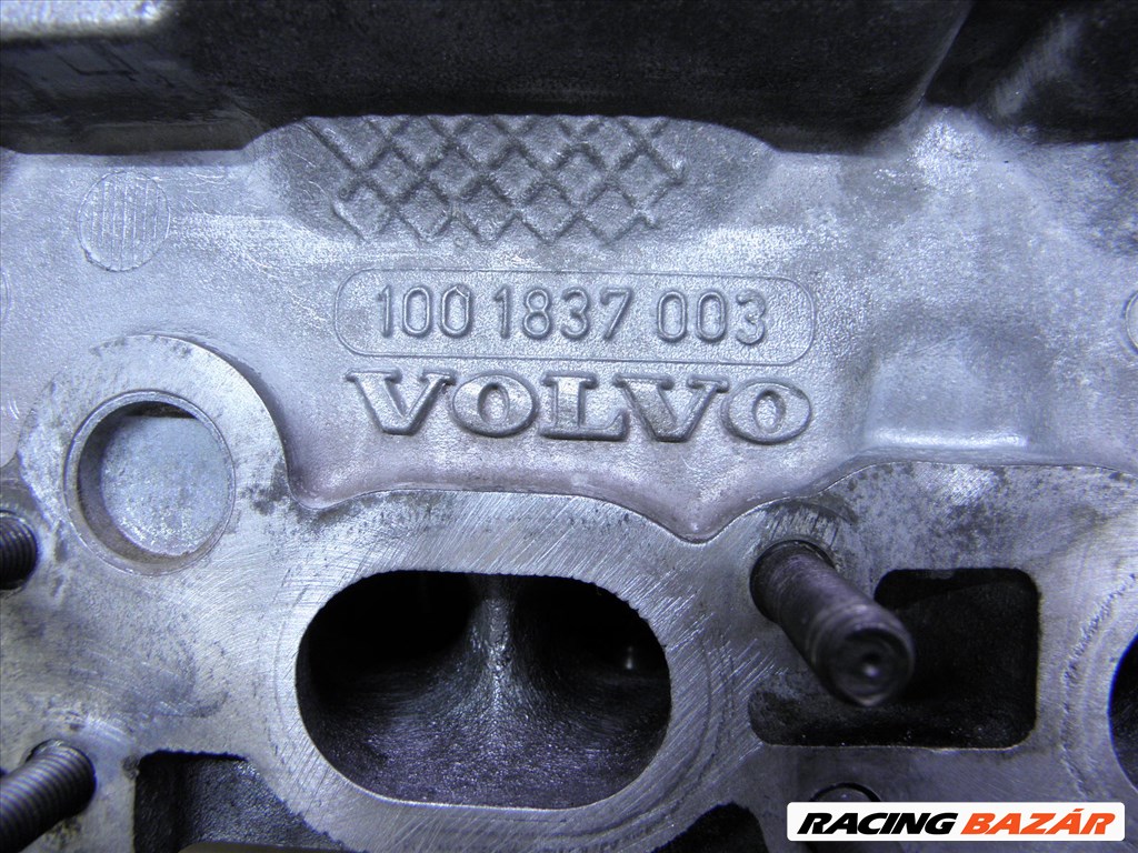 Volvo S60R, V70R felújított hengerfej 1001837003 9. kép