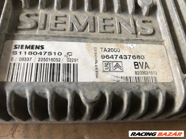 Citroën Xsara 1.6i 16V motorvezérlő  9647437680 5. kép