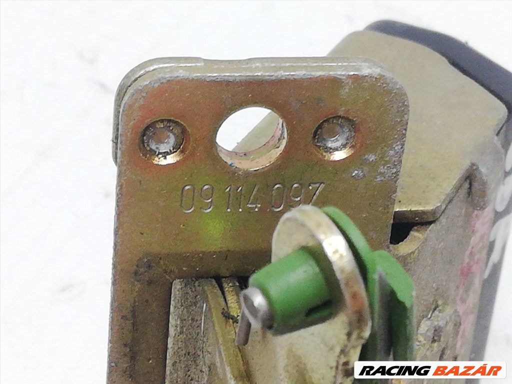 OPEL CORSA B (73_, 78_, 79_) Csomagtérajtó Zárszerkezet #7036 09114097 4. kép