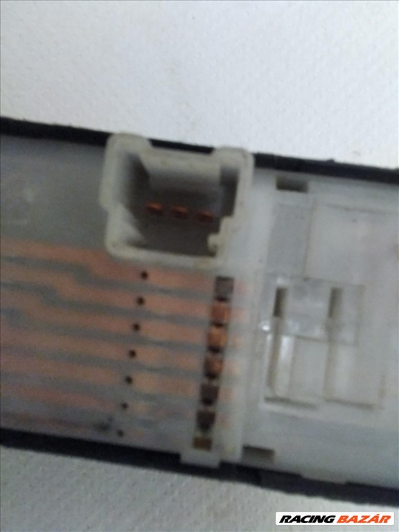 Nissan Navara (D22) Jobb első ablakemelő kapcsoló 3. kép