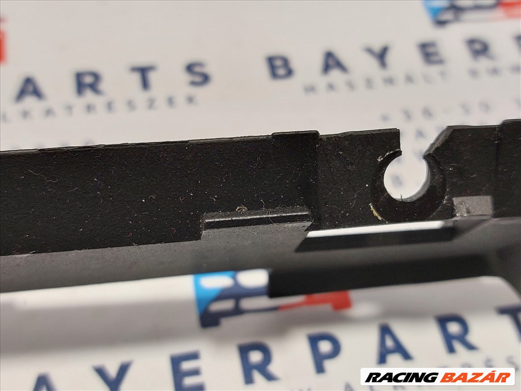 BMW E46 középső tároló konzol középkonzol tartó (001633) 8205377 4. kép