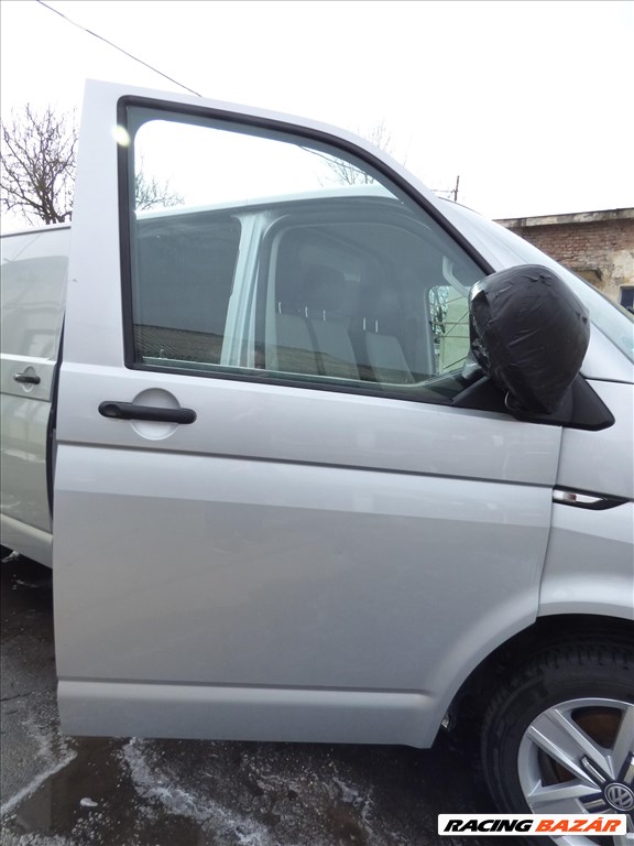 Volkswagen Transporter T6 2,0 TDI 150LE _ CXHA _ 2016  bontott alkatrészei 14. kép