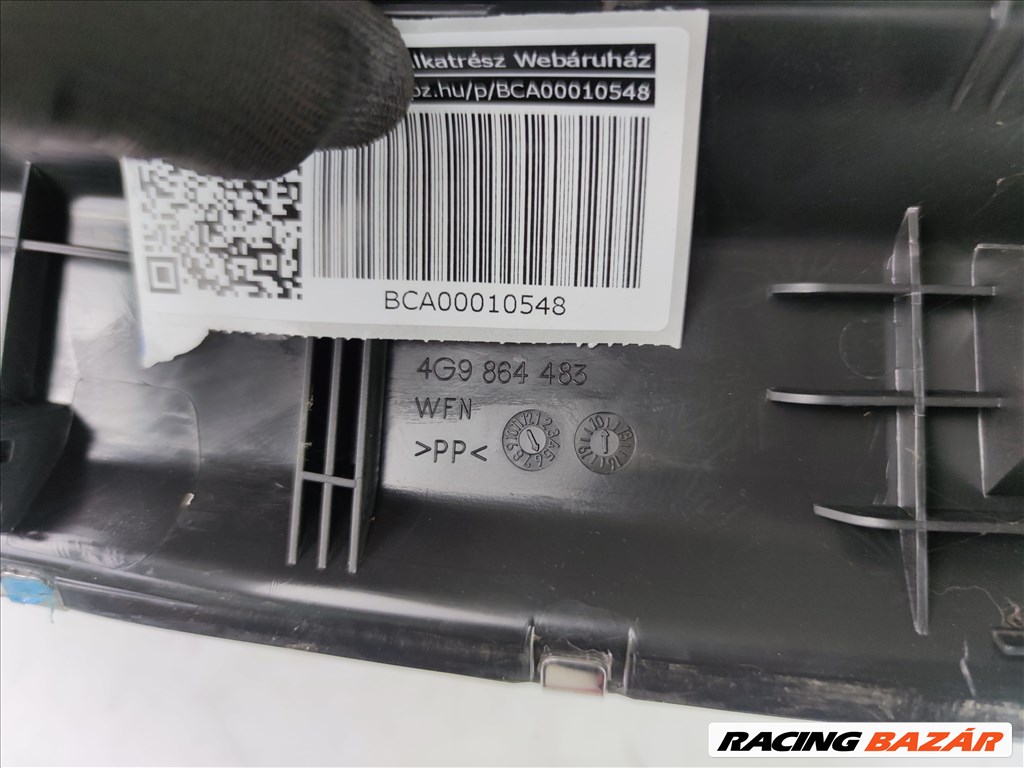 Audi A6 4G Csomagtérajtó alsó burkolat  4g9864483 2. kép