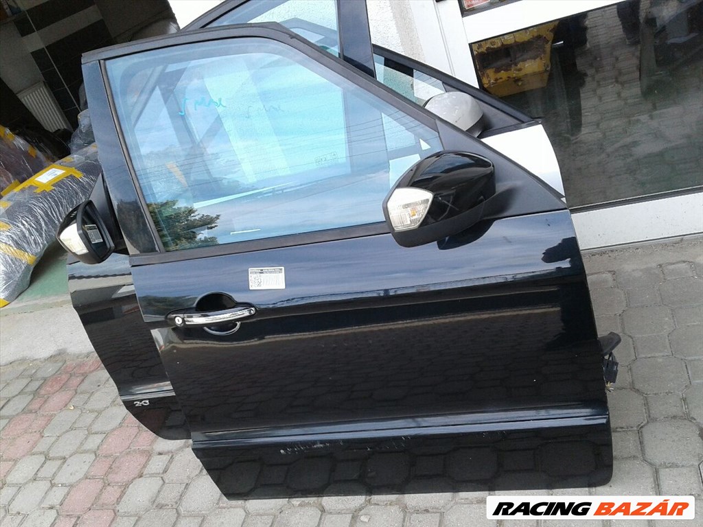 Ford S-MAX Mk12006-2010 bontott alkatrészei, motorháztető, sárvédő, homlokfal, ajtó, csomagtér ajtó 3. kép