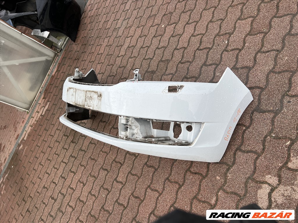 Skoda Rapid első lökhárító  4. kép