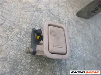 Audi A6 (C5 - 4B) 1999 SEDAN BELSŐ AKASZTÓ 4B0 857 635  4b0857635