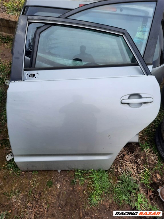 Toyota Prius (XV20) bal hátsó ajtó  1. kép