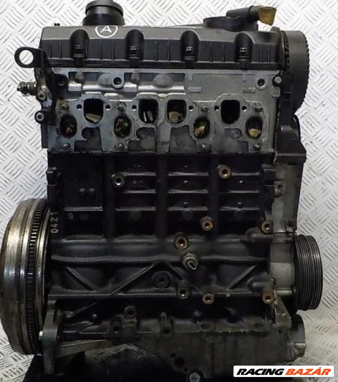 Volkswagen Passat B5 1.9 TDI 8V AWX motor  3. kép