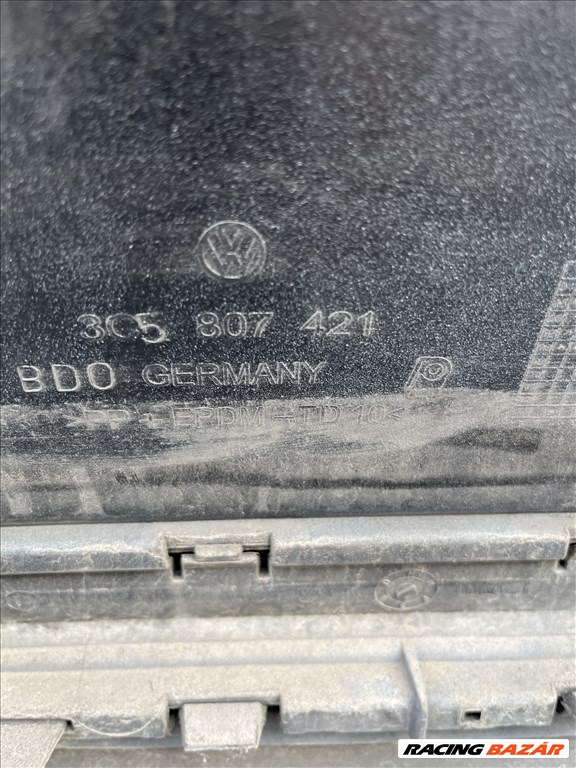 Volkswagen Passat B6 sedan hátsó lökhárító  3c5807421 3. kép