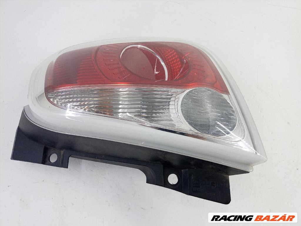 Fiat 500 kabrió 2007-2012 és 500 ABARTH 2008-2012 jobb hátsó lámpa.<br />Betét nélkül 51885546 2. kép