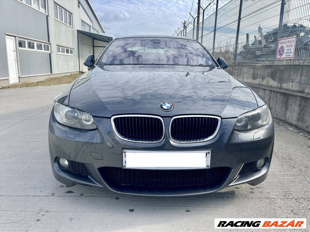 BMW E92 Bontás alkatrész 320d N47D20A 2. kép