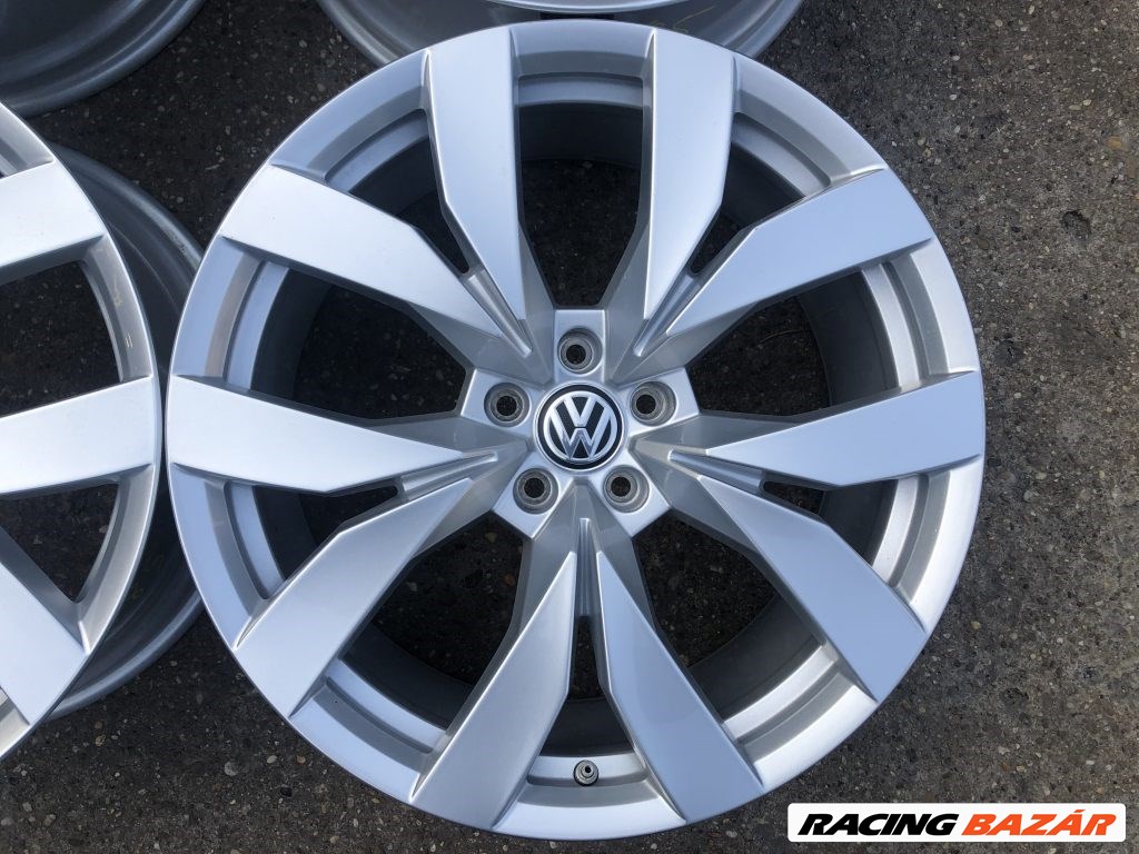 4db gyári 20" VW Tiguan alufelni. (1485) 2. kép