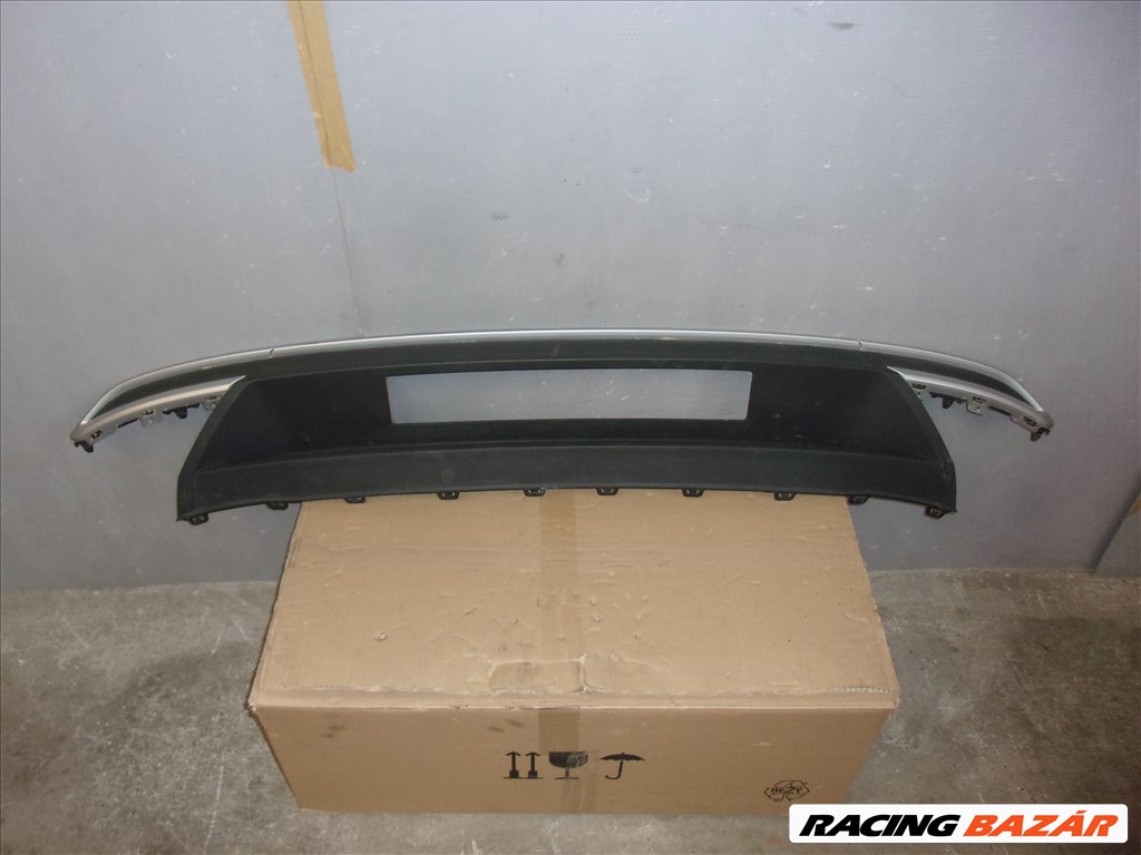 AUDI A3 Advanced Line 8Y5 hátsó lökhárító szegély 2021- 8Y5807521A 1. kép