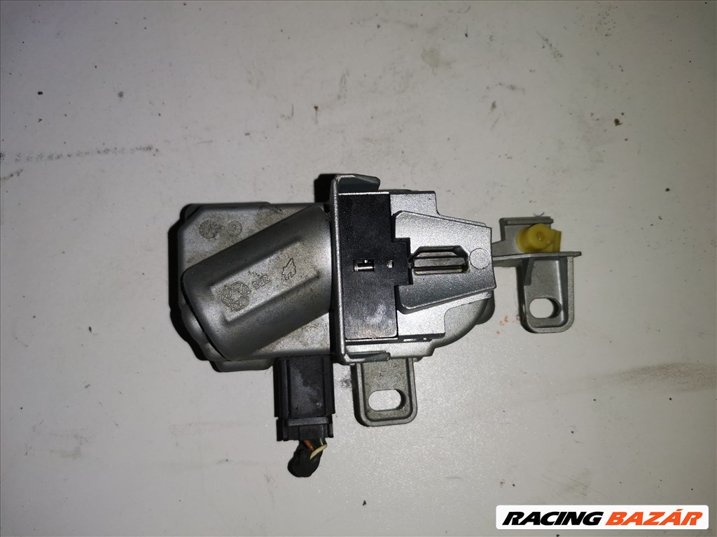 Volvo V50 elektromos kormányzár  p30793893 2. kép