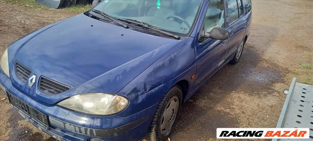 Renault Mégane I bontott alkatrészei 2. kép