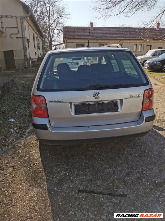 Volkswagen Passat B5 (B5.5) 2.0 TDI BGW motorkód bontott alkatrészei 6. kép