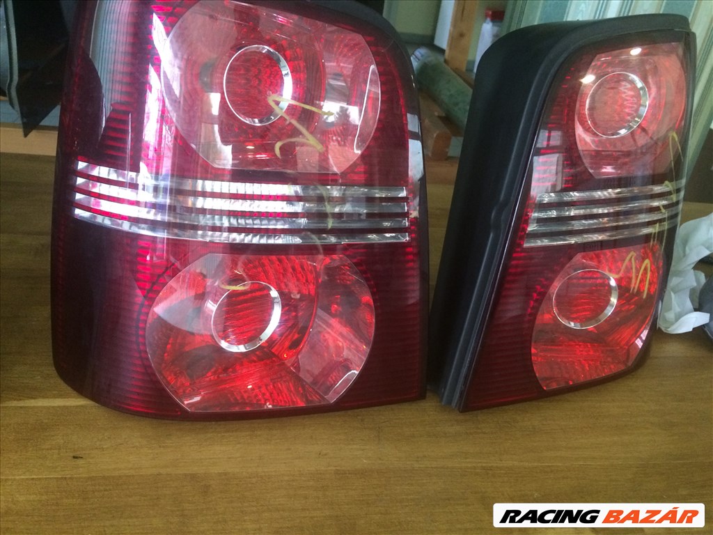 Volkswagen Touran I 2003-2015 motorháztető, sárvédő, lökhárító, ajtó 10. kép