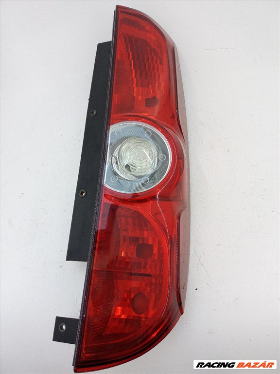 Fiat Doblo III 2009-2015, Opel Combo 2013 jobb hátsó lámpa. Felnyíló ajtó!<br />Betét nélkül 51830564 1. kép