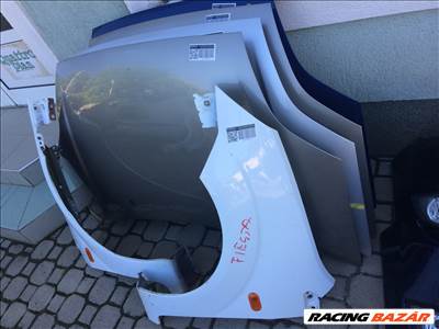Ford Fiesta Mk5 2001-2008 motorháztető, lökhárító, sárvédő, csomagtérajtó