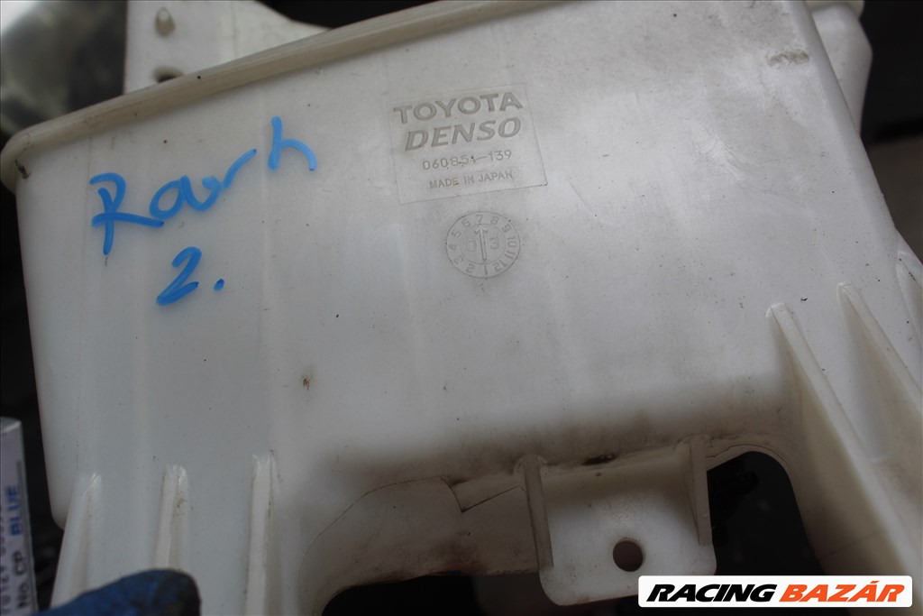 Toyota Rav4 II ablakmosó tartály pumpával 060851-139  2. kép