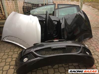 Seat León 2005-2014 Motorháztető, lökhárító, sárvédő, ajtó, csomagtérajtó