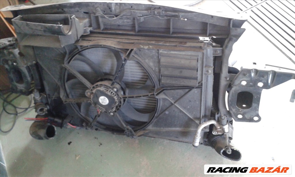 Skoda Octavia II 2004-2013 Lökhárító, homlokfal, ajtó 6. kép