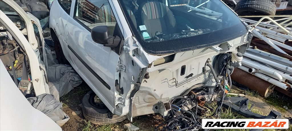 Renault Twingo II 1.2 16v bontott alkatrészei 1. kép
