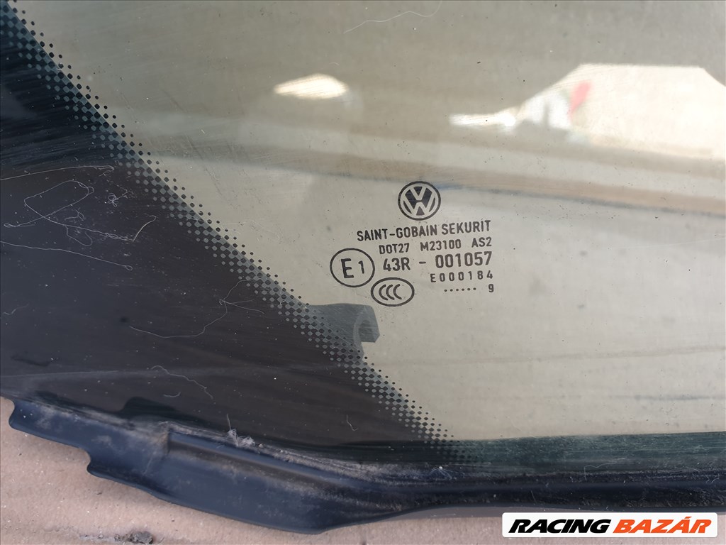 Volkswagen Golf VI Jobb hátsó fixüveg 2. kép
