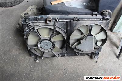 Toyota Rav4 ventilátorok kerettel 122750-9331 