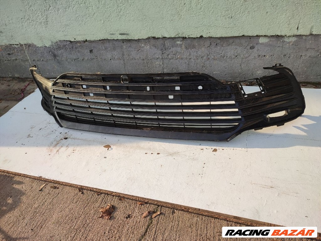 Toyota Camry VIII első lökhárító alsó műanyag 5311333120 2. kép