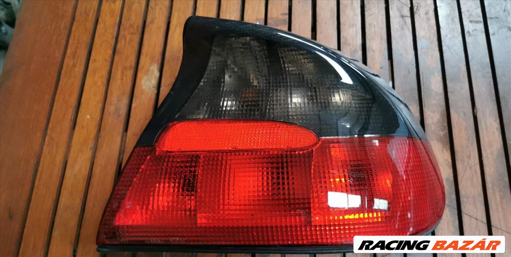 Opel Tigra jobb hátsó lámpa 1. kép